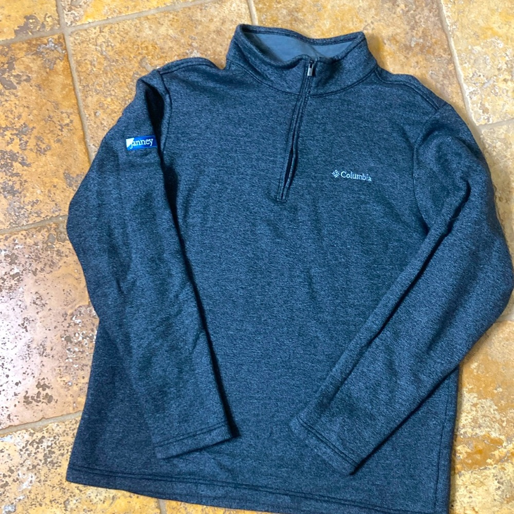 NWOT Columbia gray pullover